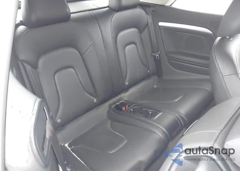 2012 Audi A5 2.0T Premium z USA, uszkodzony, nr VIN WAUCFAFH8CN000671